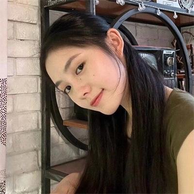 迷雾中的她
